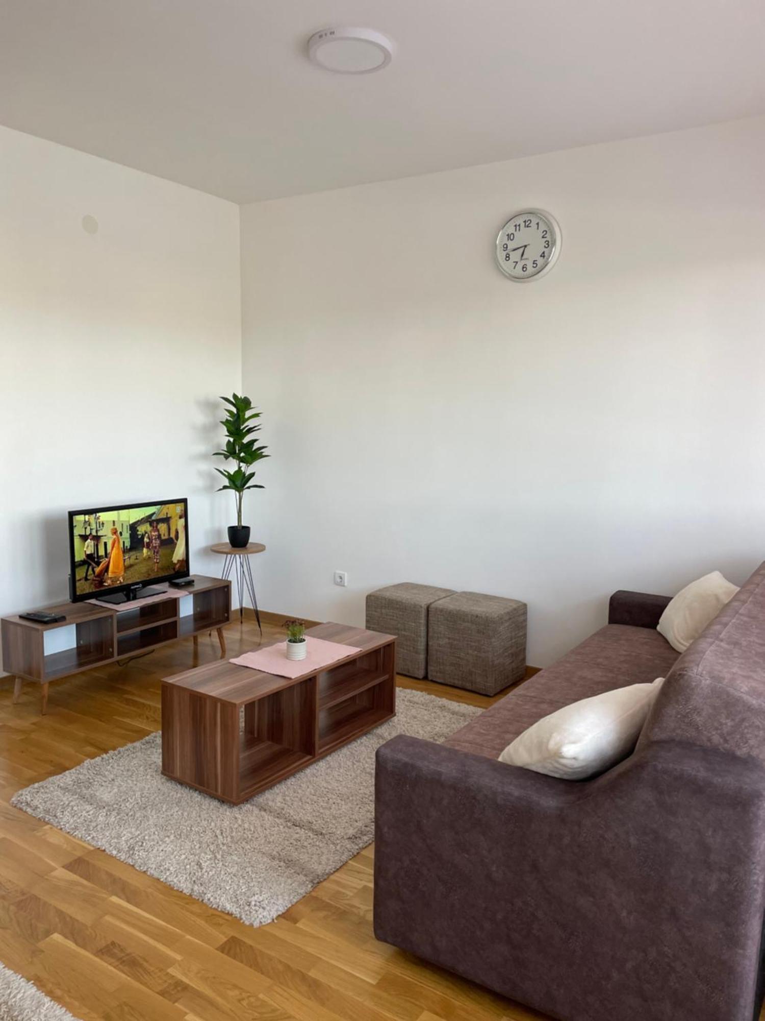 Blanco Apartment