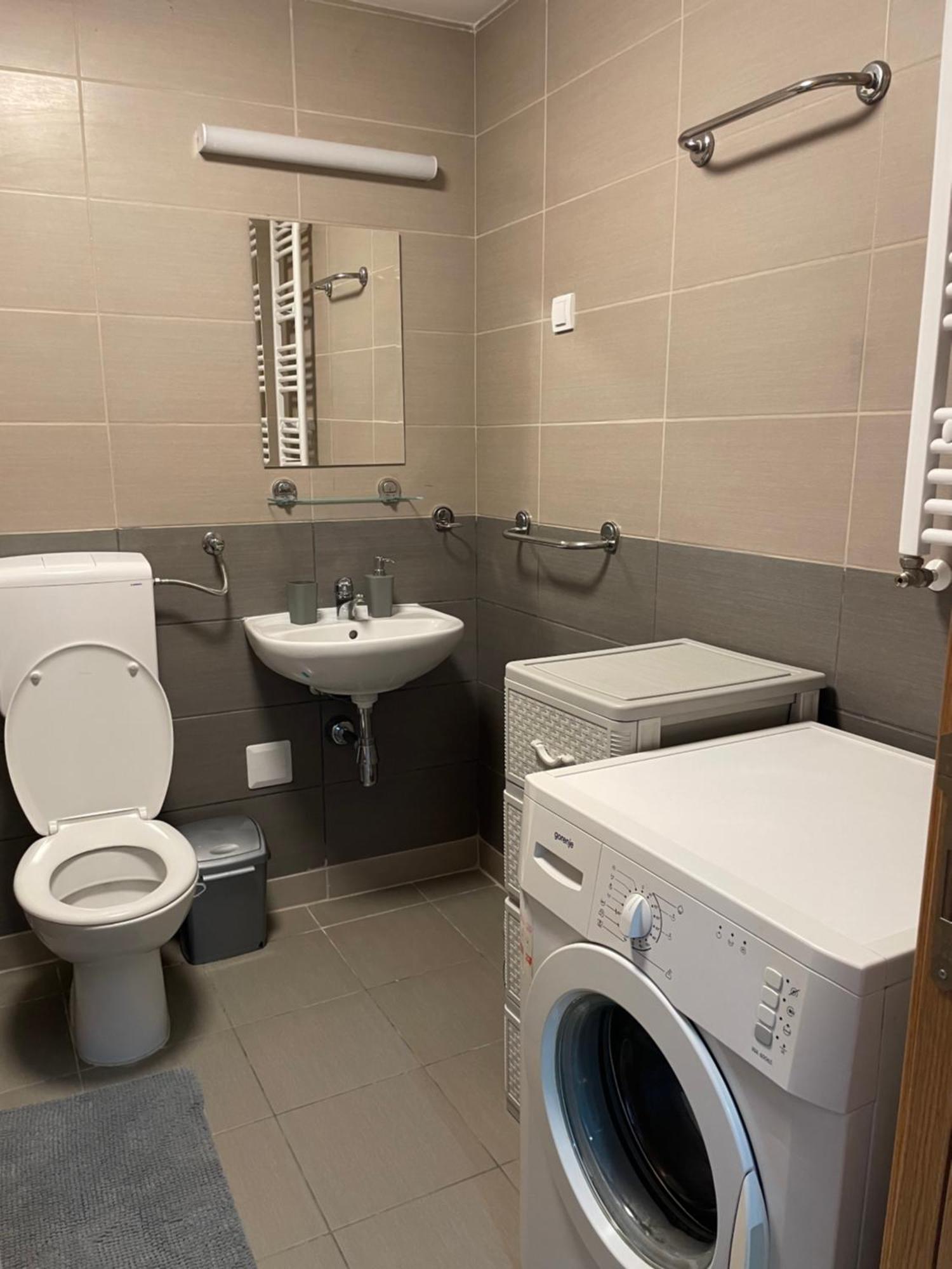 Blanco Apartment