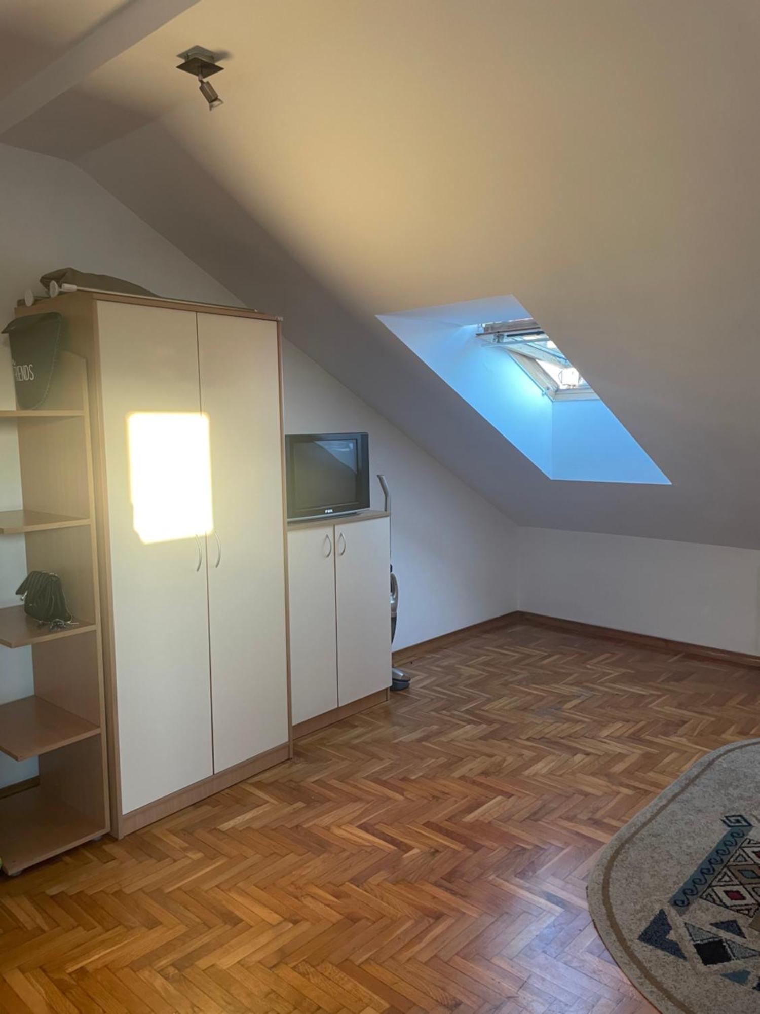 Blanco Apartment
